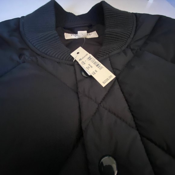 Madewell Black Puffy Bomber Jacket - Picture 2 of 7